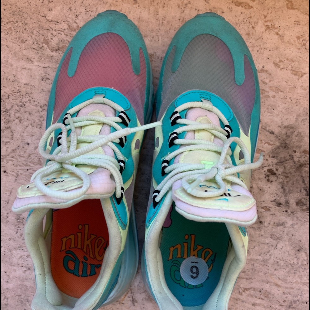 Nike shoe